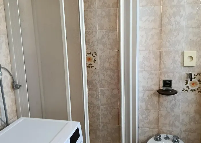 Maria Elena - 30 Pt Apartment *